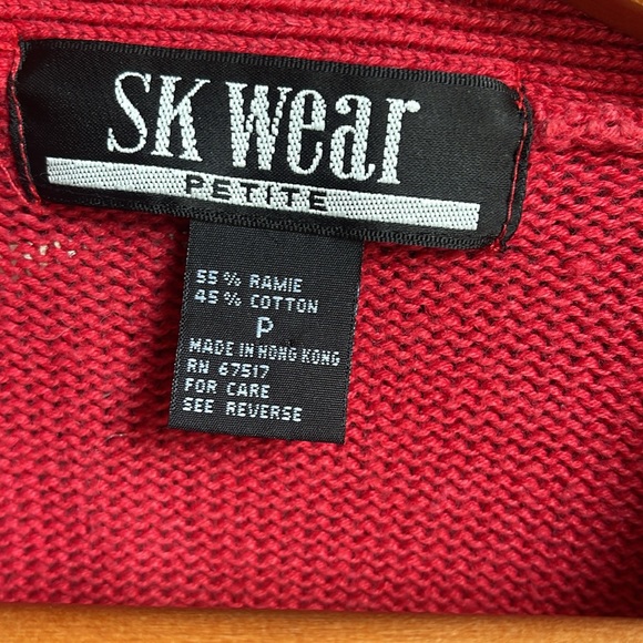 Red white mushrooms shrooms sweater, sz P tag, it is large or XL cardigan V-neck - Picture 2 of 5